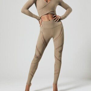 Alo Yoga Seamless Radiance Brown Mesh Tan Leggings size XS athleisure workout